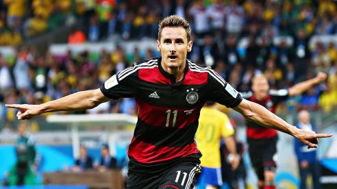 int_140708_Klose_sets_alltime_World_Cup_goal_reco1415